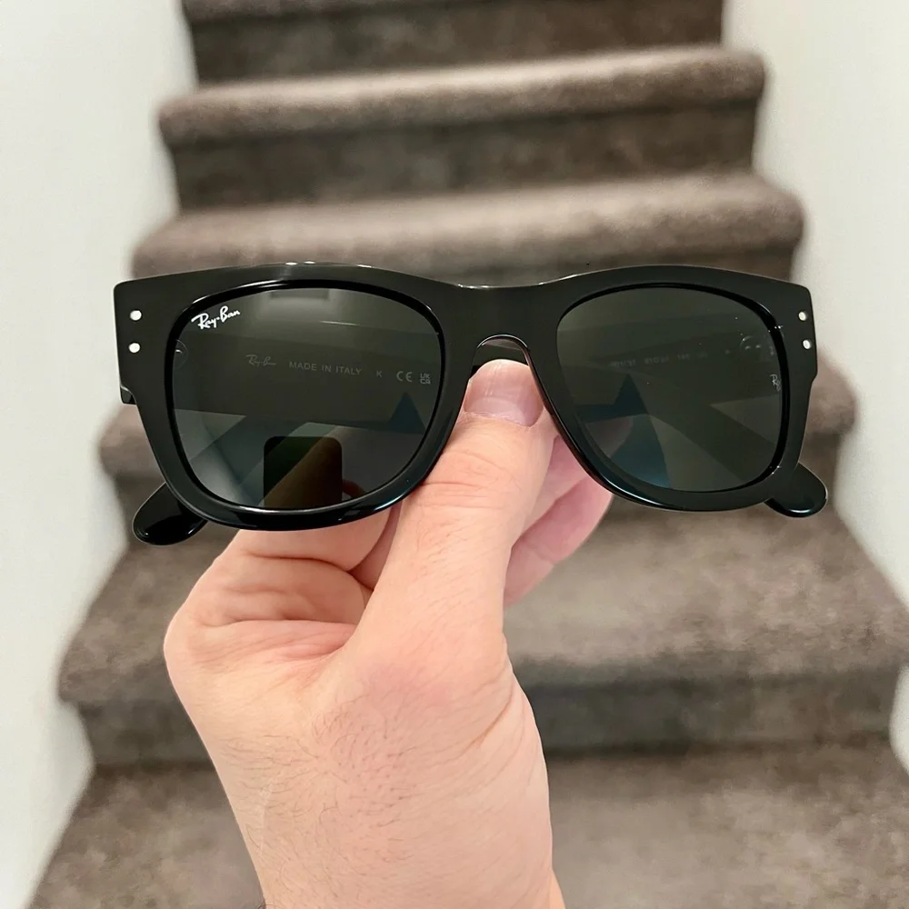 Ray-Ban Black Square Sunglasses with Dark Lenses